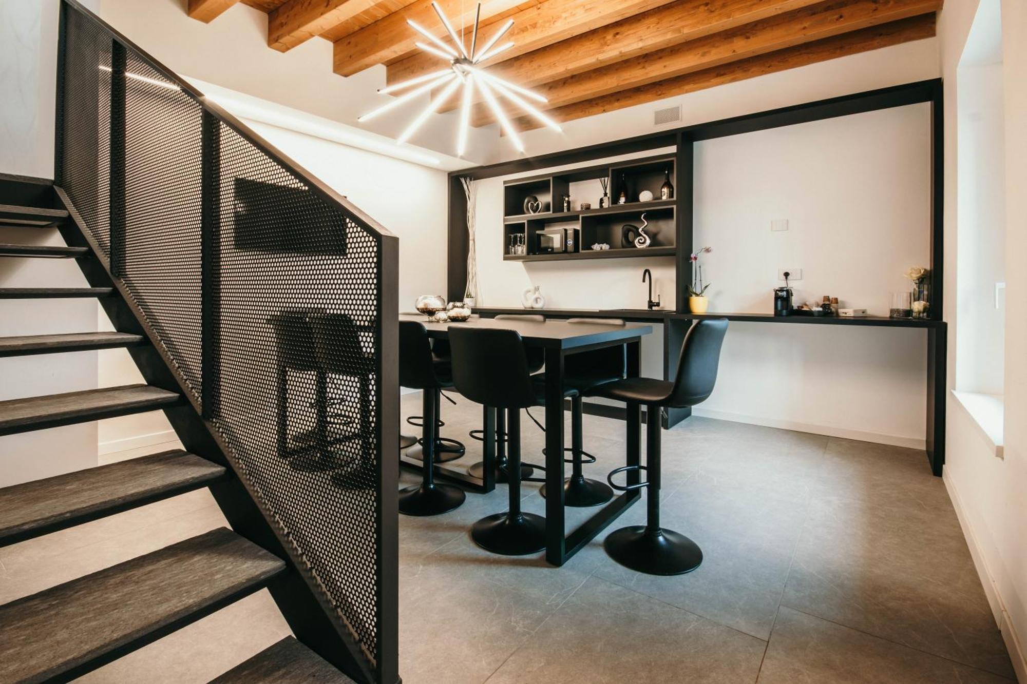 Gio Leo Guest House Lesa Ngoại thất bức ảnh