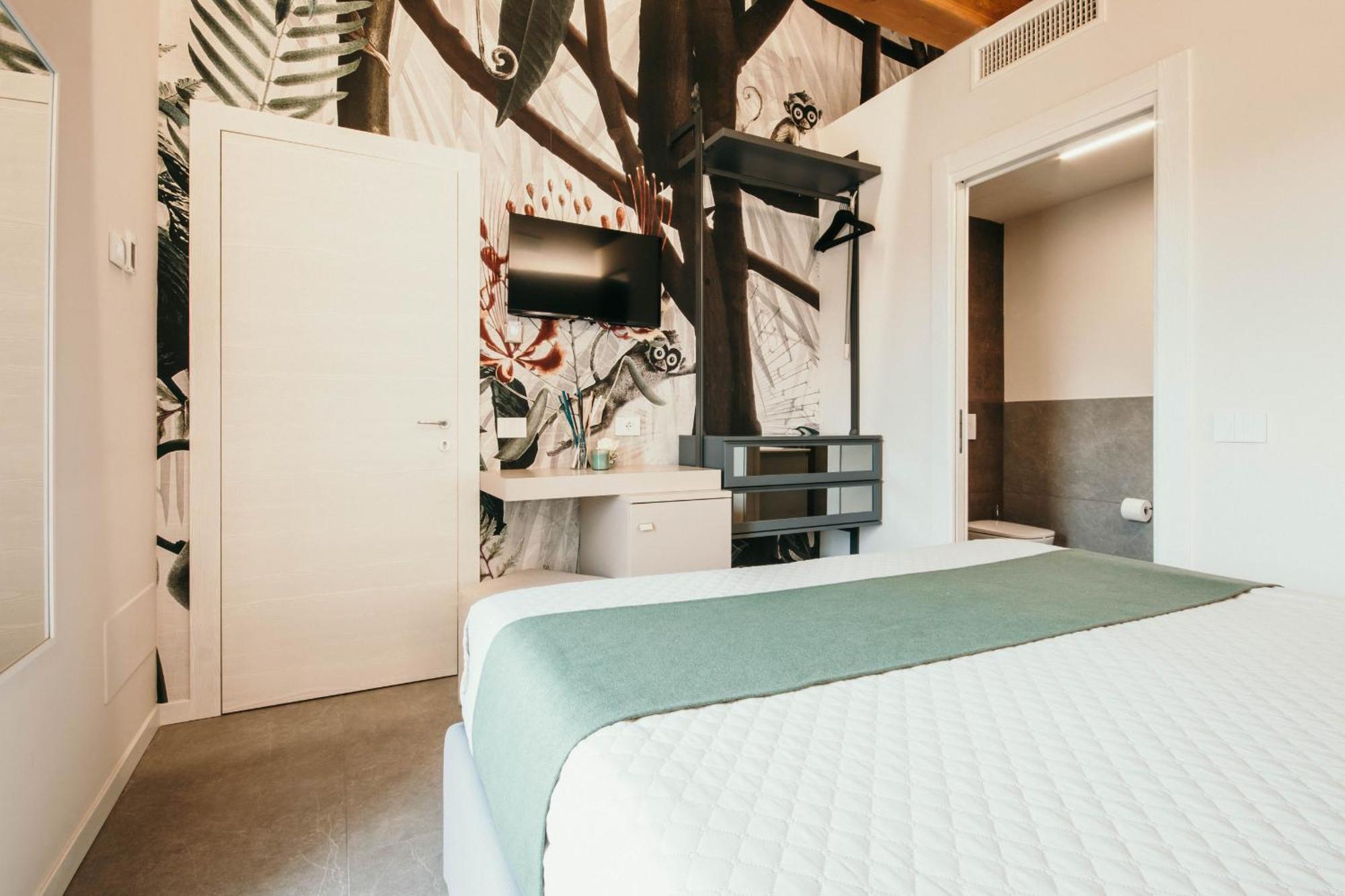 Gio Leo Guest House Lesa Phòng bức ảnh