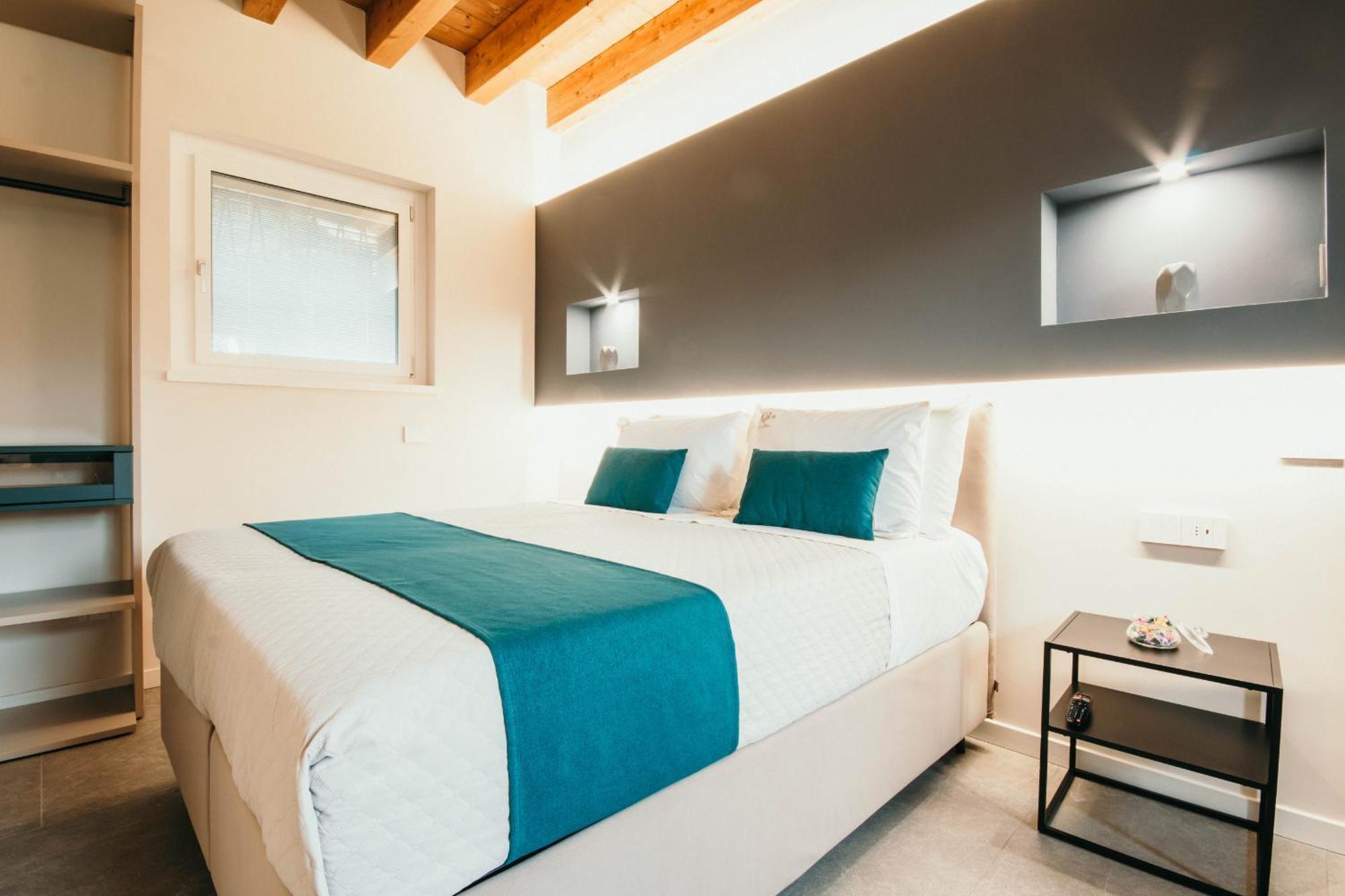 Gio Leo Guest House Lesa Phòng bức ảnh